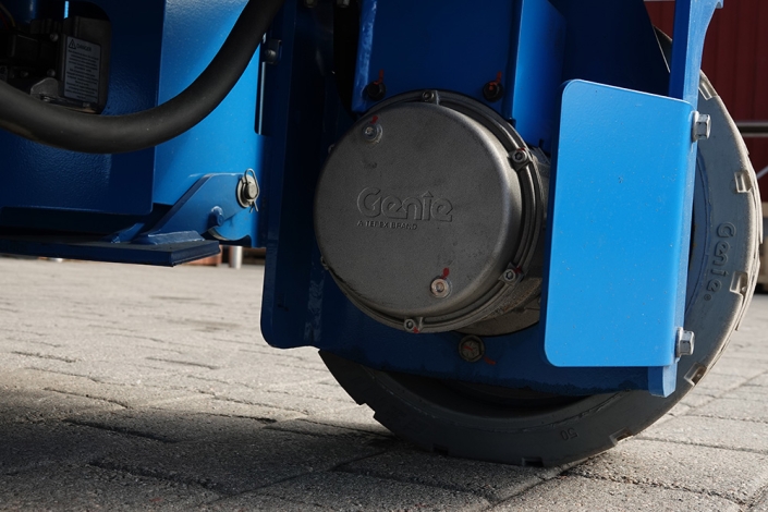 genie-gs-4655-sakselift-beskyttede-drivmotorer
