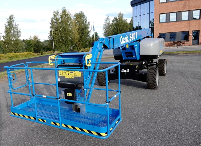 genie-s80j-plattform-1 genie-s80j-plattform-1