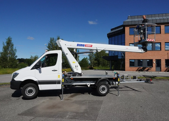 dino-230vt-bilmontert-lift dino-230vt-bilmontert-lift